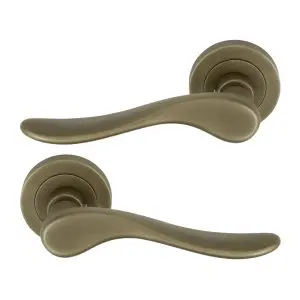 Italian Lever Set Round Rose Roman Brass